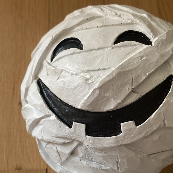 Mummy Halloween Tabletop Decoration - Picture 4 of 5